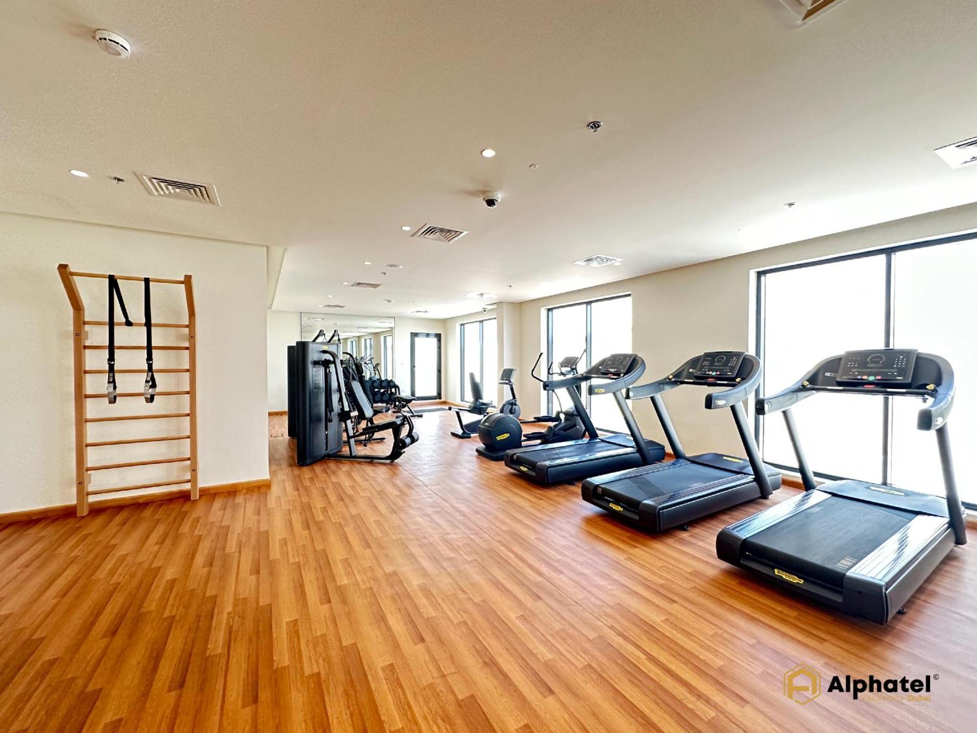 Elegant 1-bedroom In Silicon Oasis - By Alphatel Vacations Appartement